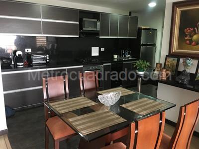 Apartamento de 3 alcobas en venta en Cedritos, Bogotá, 120 m² · foto 3 de 20