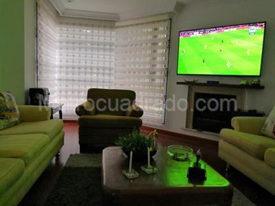Apartamento en venta en Santa Barbara, Bogotá · foto 4 de 8