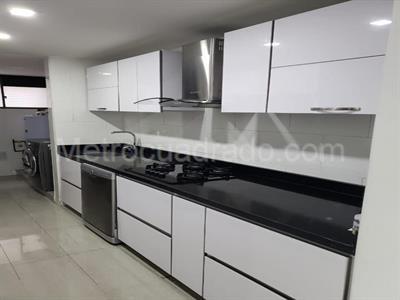 Apartamento en venta en Santa Barbara Central, Bogotá · foto 5 de 20