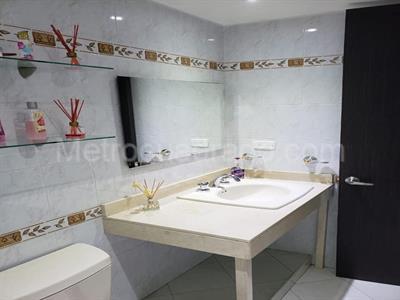 Apartamento en venta en Santa Barbara Central, Bogotá · foto 8 de 20