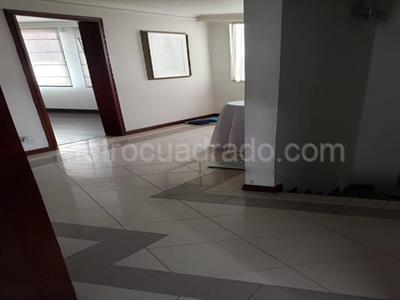 Apartamento de 5 alcobas en venta en Chapinero, Bogotá, 223 m² · foto 4 de 16