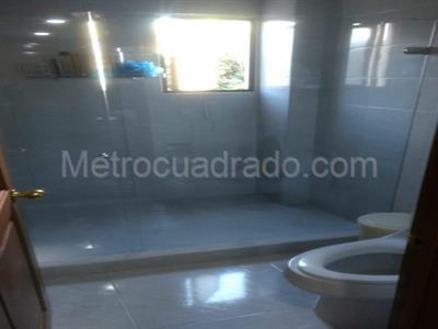 Apartamento de 2 alcobas en venta en Pasadena, Bogotá, 120 m² · foto 16 de 19