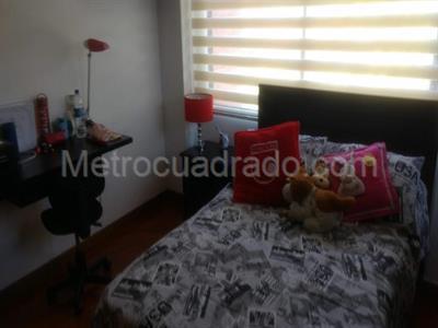 Apartamento de 2 alcobas en venta en Pasadena, Bogotá, 120 m² · foto 8 de 19