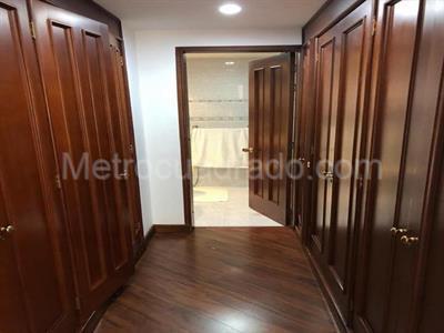 Apartamento en venta en La Carolina, Bogotá · foto 13 de 16