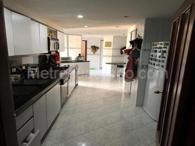 Apartamento en venta en La Carolina, Bogotá · foto 14 de 16