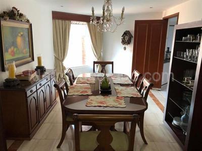Apartamento en venta en La Carolina, Bogotá · foto 2 de 16