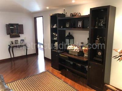Apartamento en venta en La Carolina, Bogotá · foto 8 de 16