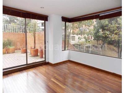Apartamento de 3 alcobas en venta en Los Rosales, Bogotá, 190 m² · foto 5 de 8