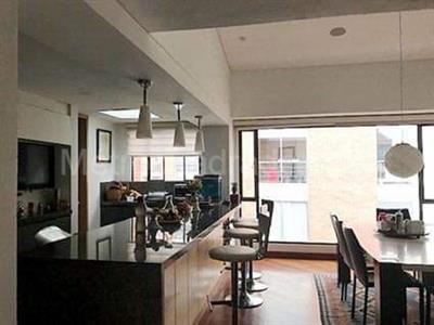 Apartamento de 2 alcobas en venta en Los Rosales, Bogotá, 200 m² · foto 8 de 18