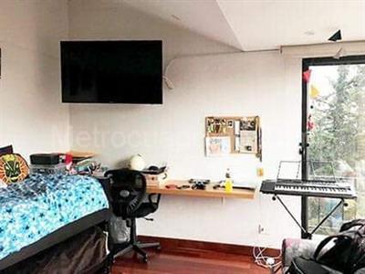 Apartamento de 2 alcobas en venta en Los Rosales, Bogotá, 200 m² · foto 14 de 18