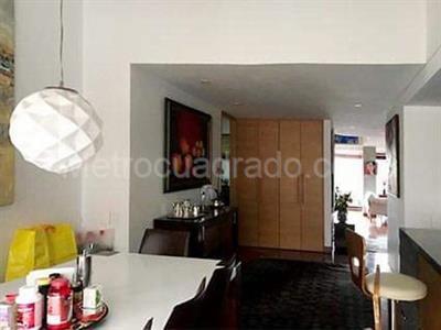 Apartamento de 2 alcobas en venta en Los Rosales, Bogotá, 200 m² · foto 18 de 18