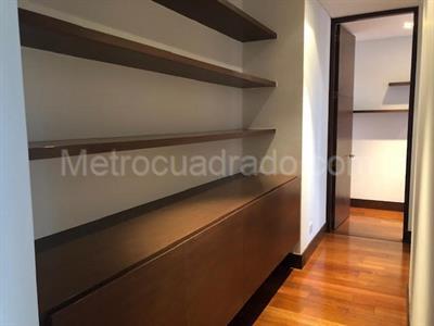 Apartamento en venta en Los Rosales, Bogotá · foto 15 de 19