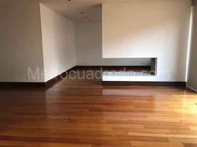 Apartamento en venta en Los Rosales, Bogotá · foto 2 de 19