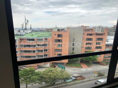 Apartamento de 3 alcobas en venta en Altos De Cabrera, Bogotá, 159 m² · foto 5 de 19