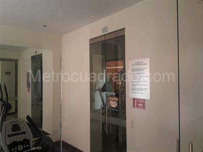 Apartamento de 4 alcobas en venta en Santa Barbara Occidental, Bogotá, 210 m² · foto 16 de 20