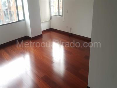 Apartamento de 4 alcobas en venta en Santa Barbara Occidental, Bogotá, 210 m² · foto 5 de 20