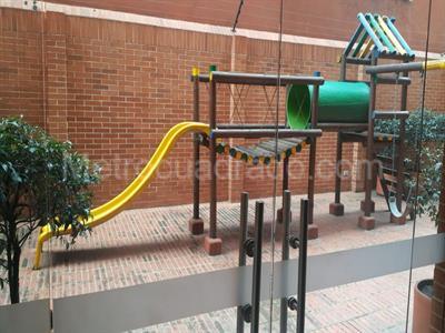Apartamento de 4 alcobas en venta en Santa Barbara Occidental, Bogotá, 210 m² · foto 19 de 20