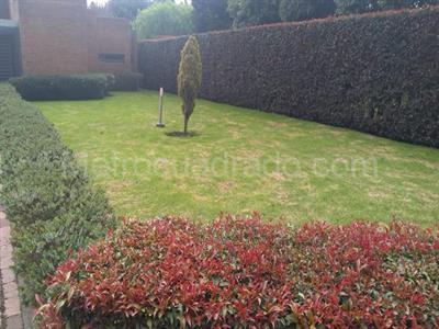 Casa de 5 alcobas en venta en San Simon, Bogotá, 321 m² · foto 14 de 17