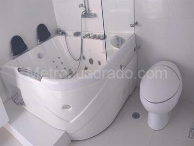 Casa de 5 alcobas en venta en San Simon, Bogotá, 321 m² · foto 15 de 17