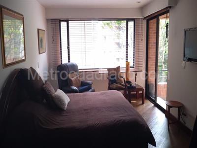 Apartamento de 3 alcobas en venta en Los Rosales, Bogotá, 209 m² · foto 11 de 18