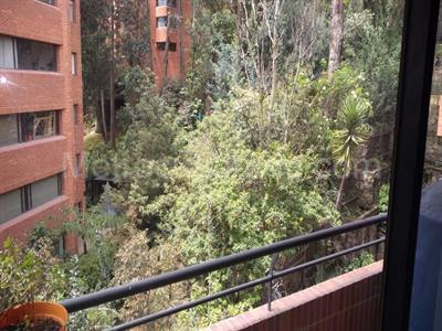 Apartamento de 3 alcobas en venta en Los Rosales, Bogotá, 209 m² · foto 4 de 18