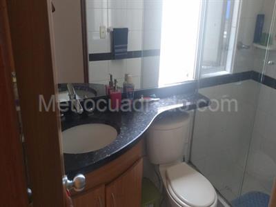 Apartamento de 3 alcobas en venta en Salitre, Bogotá, 79 m² · foto 5 de 16