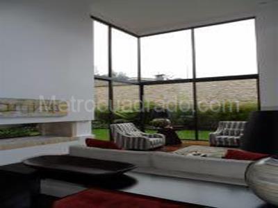 Casa de 4 alcobas en venta en Santa Barbara Alta, Bogotá, 746 m² · foto 14 de 16