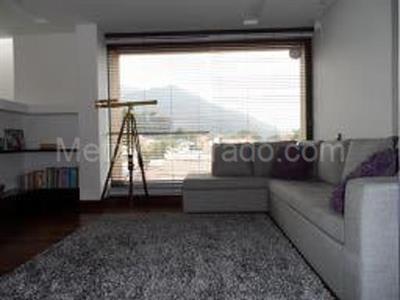 Casa de 4 alcobas en venta en Santa Barbara Alta, Bogotá, 746 m² · foto 9 de 16