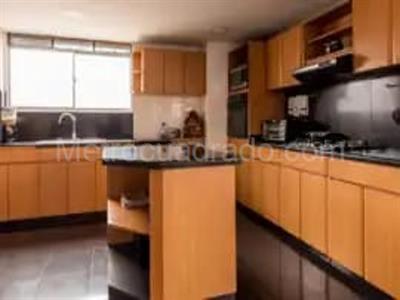 Apartamento en venta en Chico Norte, Bogotá · foto 4 de 11