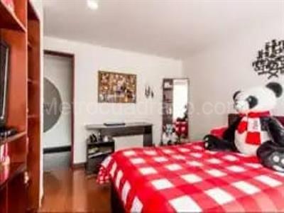Apartamento en venta en Chico Norte, Bogotá · foto 8 de 11