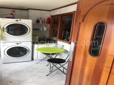 Apartamento de 4 alcobas en venta en La Cabrera, Bogotá, 330 m² · foto 10 de 16