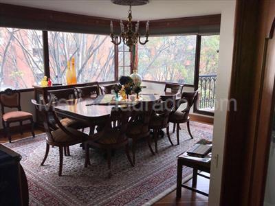 Apartamento de 4 alcobas en venta en La Cabrera, Bogotá, 330 m² · foto 2 de 16