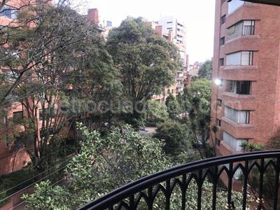 Apartamento de 4 alcobas en venta en La Cabrera, Bogotá, 330 m² · foto 3 de 16