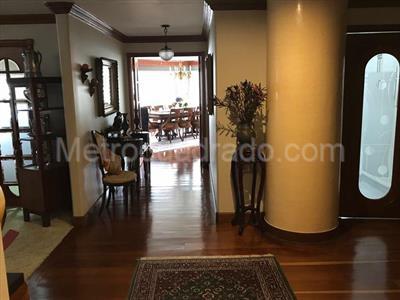 Apartamento de 4 alcobas en venta en La Cabrera, Bogotá, 330 m² · foto 7 de 16