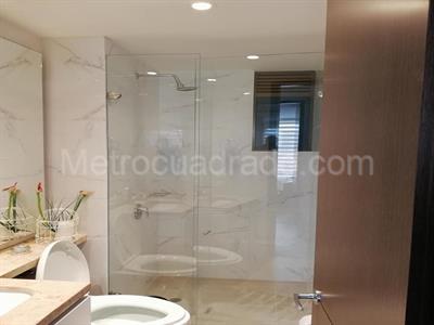Apartamento de 3 alcobas en venta en Salitre Reservado, Bogotá, 67 m² · foto 6 de 17