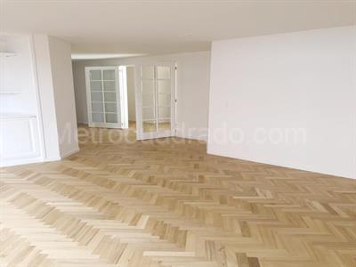 Apartamento de 4 alcobas en venta en La Cabrera, Bogotá, 271 m² · foto 7 de 9
