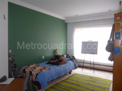 Apartamento de 3 alcobas en venta en Bosque Medina, Bogotá, 386 m² · foto 13 de 18