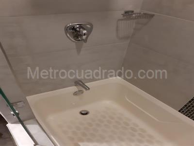Apartamento de 3 alcobas en venta en Cerros De Sotileza, Bogotá, 140 m² · foto 14 de 14