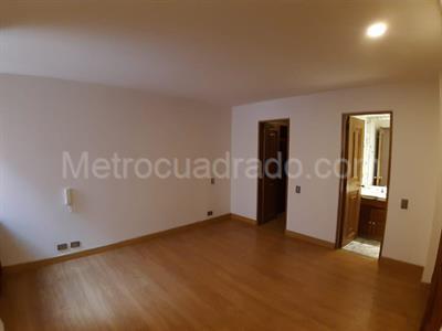 Apartamento de 3 alcobas en venta en Cerros De Sotileza, Bogotá, 140 m² · foto 6 de 14