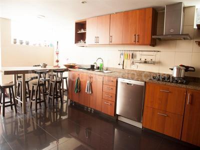 Casa de 3 alcobas en venta en Los Lagartos, Bogotá, 265 m² · foto 4 de 17