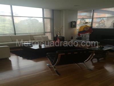Apartamento de 3 alcobas en venta en Chico Reservado, Bogotá, 326 m² · foto 12 de 20