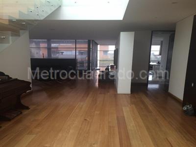 Apartamento de 3 alcobas en venta en Chico Reservado, Bogotá, 326 m² · foto 13 de 20
