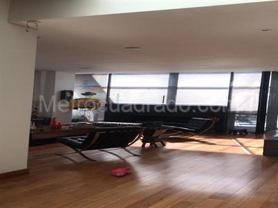 Apartamento de 3 alcobas en venta en Chico Reservado, Bogotá, 326 m² · foto 17 de 20