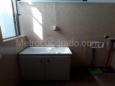 Apartamento de 3 alcobas en venta en Chico Reservado, Bogotá, 208 m² · foto 5 de 17