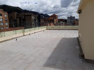 Apartamento de 3 alcobas en venta en Chico Reservado, Bogotá, 208 m² · foto 6 de 17