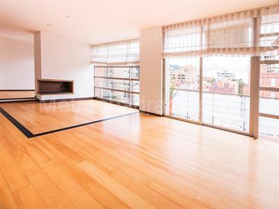 Apartamento de 3 alcobas en venta en Chico Reservado, Bogotá, 245 m² · foto 14 de 17