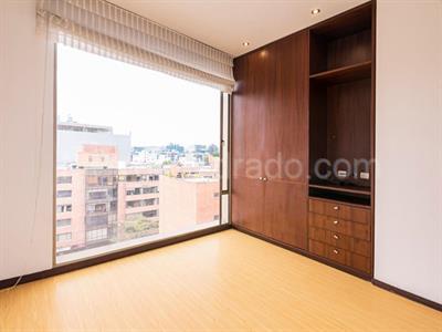 Apartamento de 3 alcobas en venta en Chico Reservado, Bogotá, 245 m² · foto 2 de 17