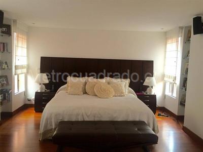 Apartamento en venta en La Carolina, Bogotá · foto 13 de 19