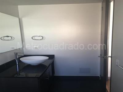 Apartamento en venta en Los Lagartos, Bogotá · foto 9 de 16