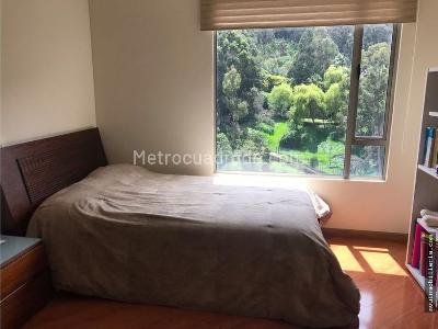 Apartamento en venta en Bosque De Pinos, Bogotá · foto 2 de 18